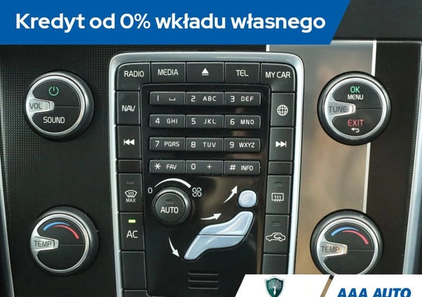 Volvo V60 cena 51000 przebieg: 223944, rok produkcji 2015 z Zalewo małe 232